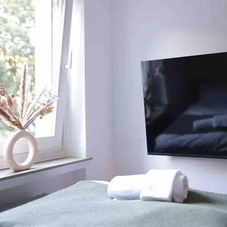 Bahnhofsnahe 9 200qm Ps5 Fuer Familien & Firmen Appartamento Landshut